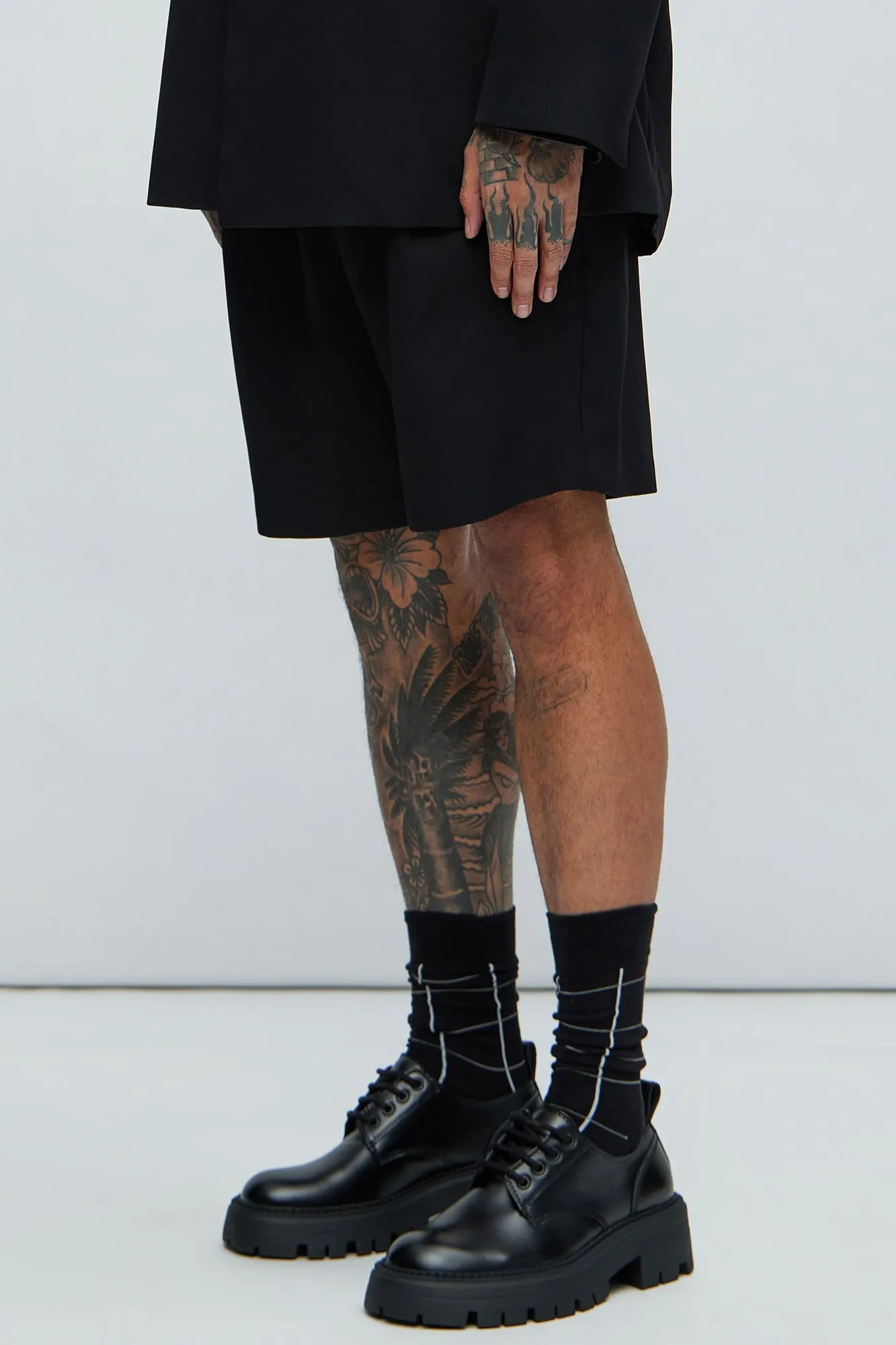 Anchor Suit Shorts - Black