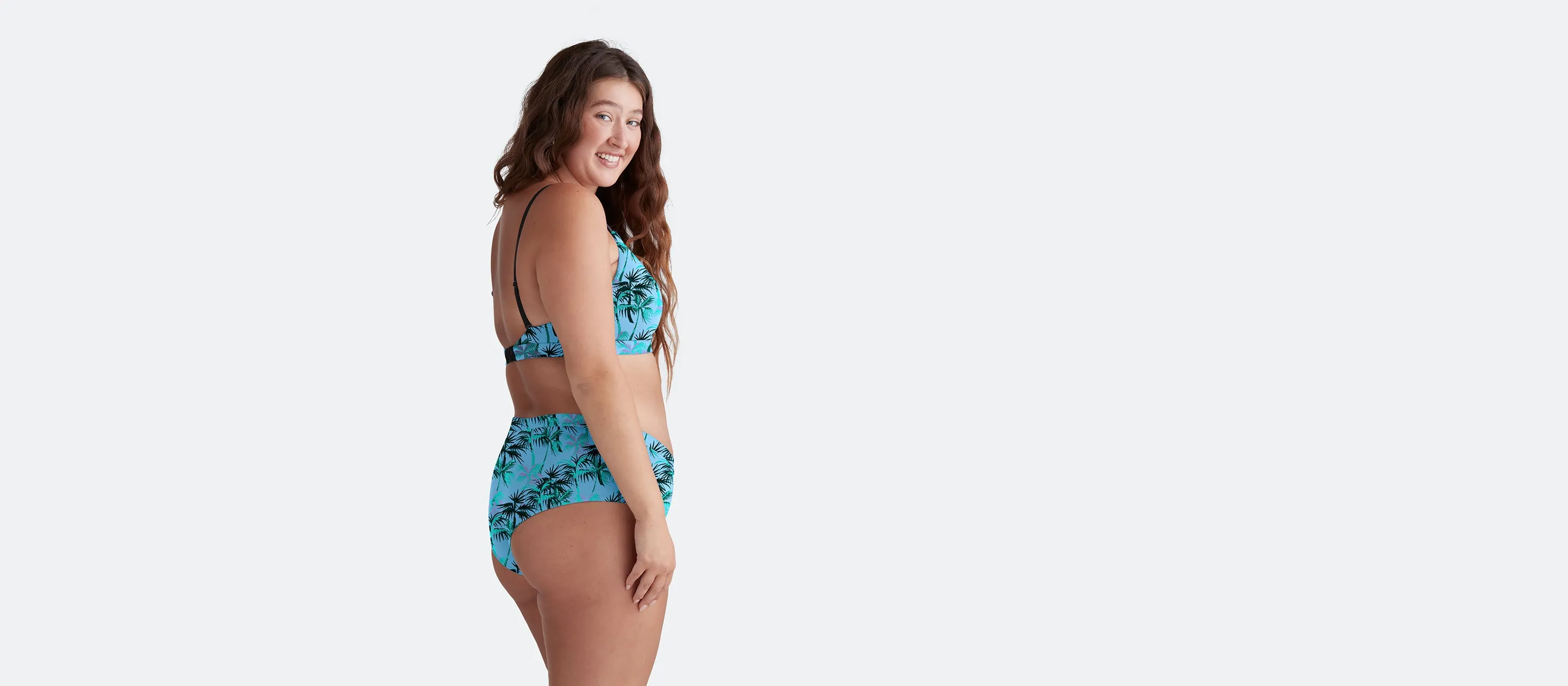 FeelFree Cheeky Brief | On a Trip