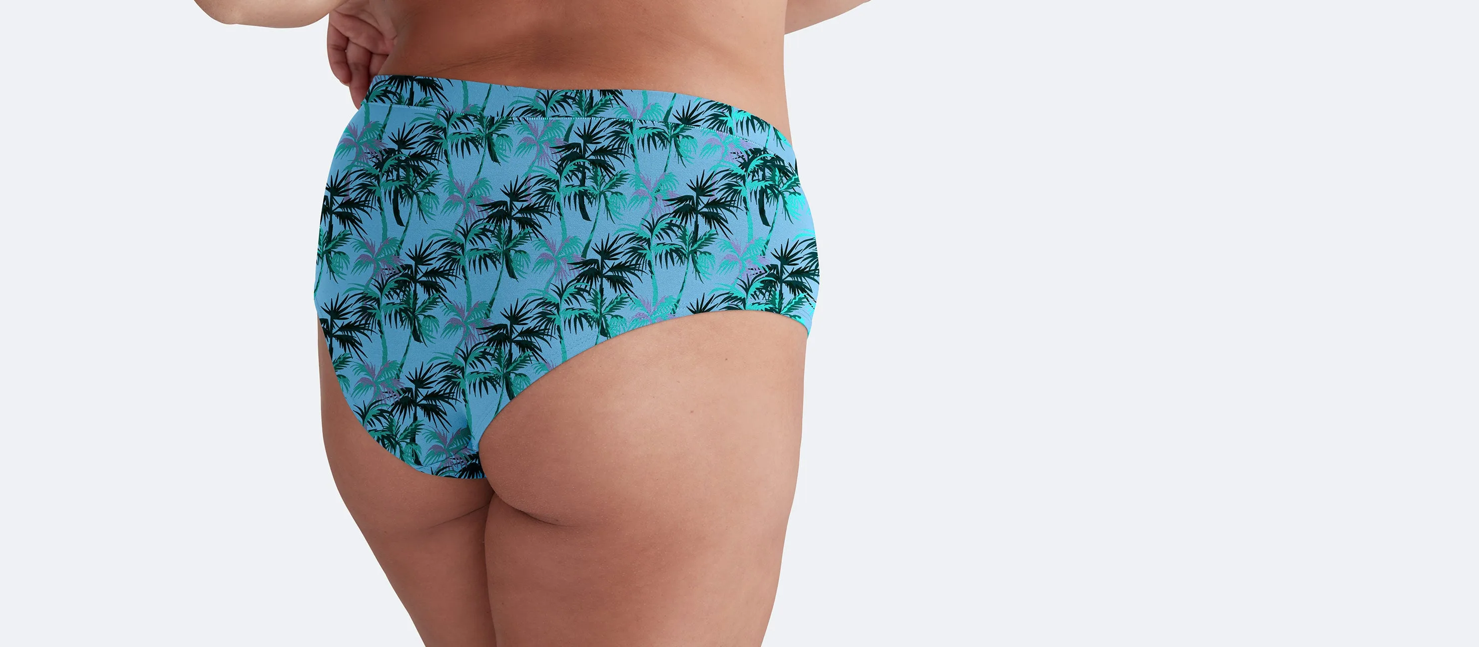 FeelFree Cheeky Brief | On a Trip