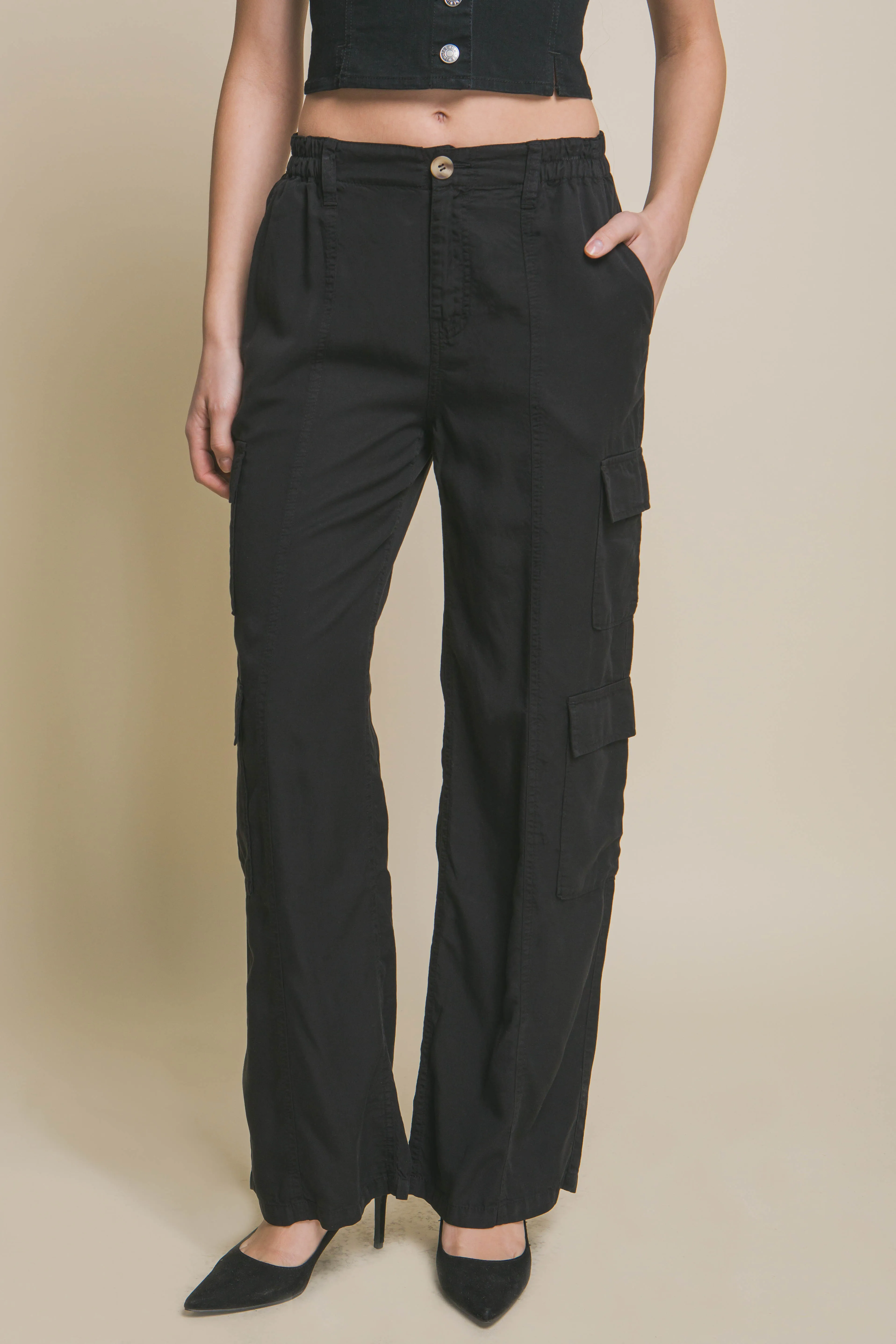 Wide Leg Cargo Pants