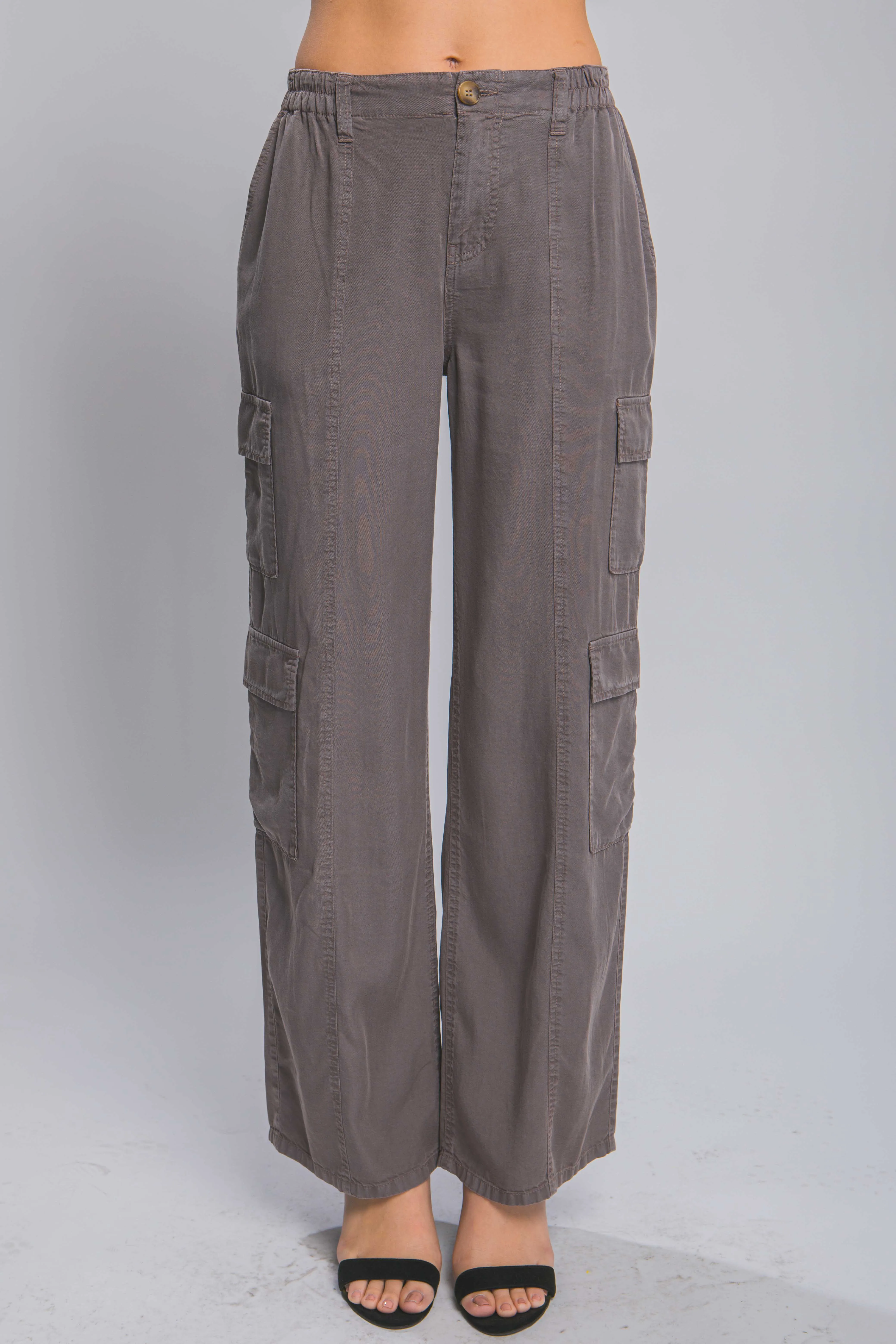 Wide Leg Cargo Pants