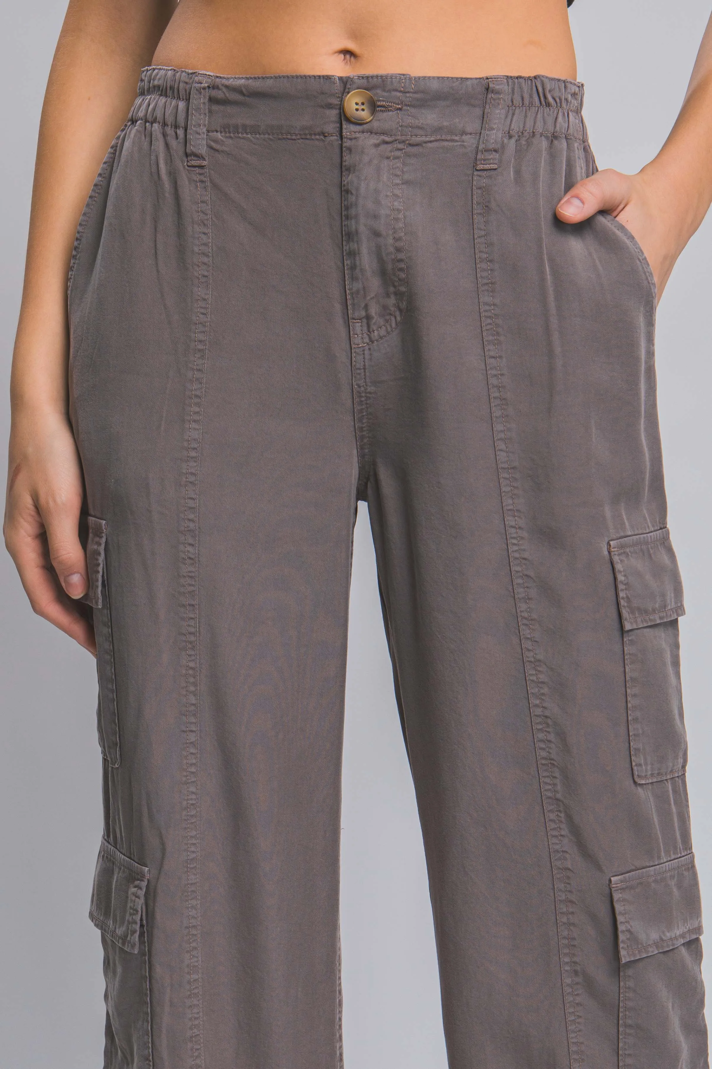 Wide Leg Cargo Pants