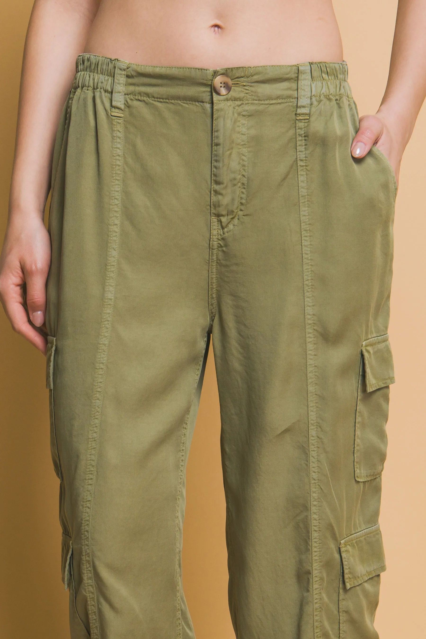 Wide Leg Cargo Pants
