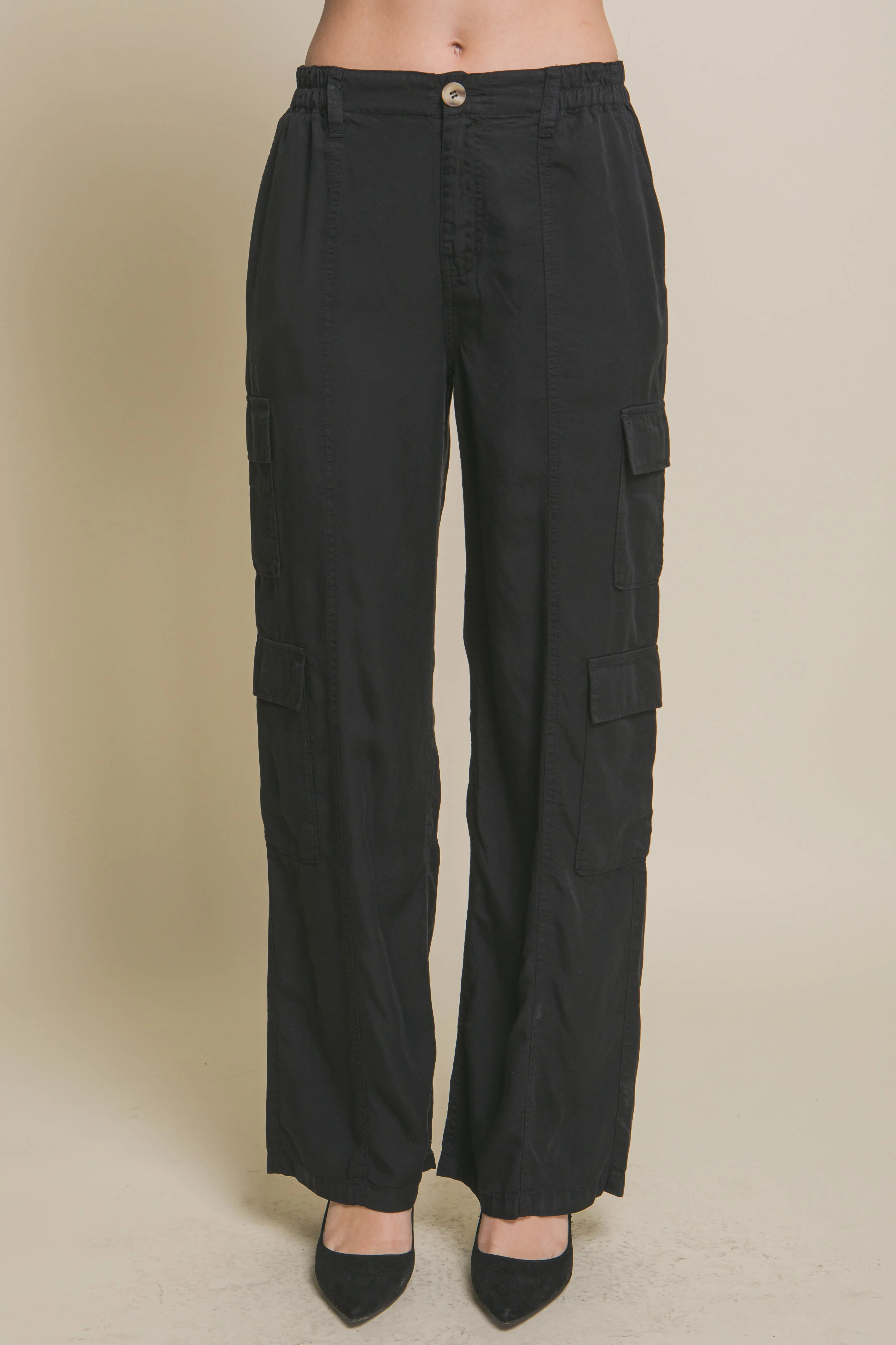 Wide Leg Cargo Pants