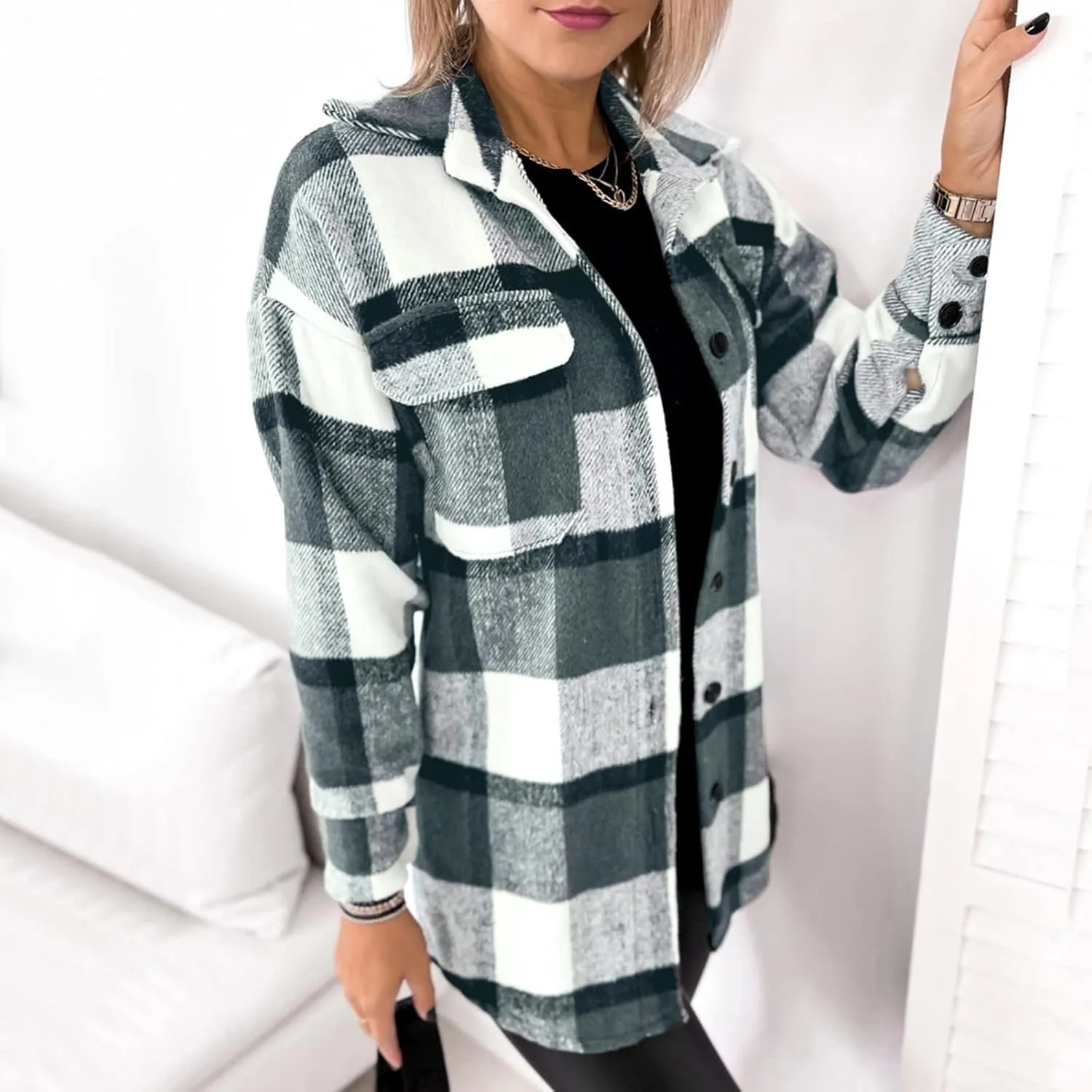 Women Plaid Shacket Jacket Button Down Wool Blend Fall Flannel Jacket Tartan Trench Coat Lapel Collar Loose Outerwear