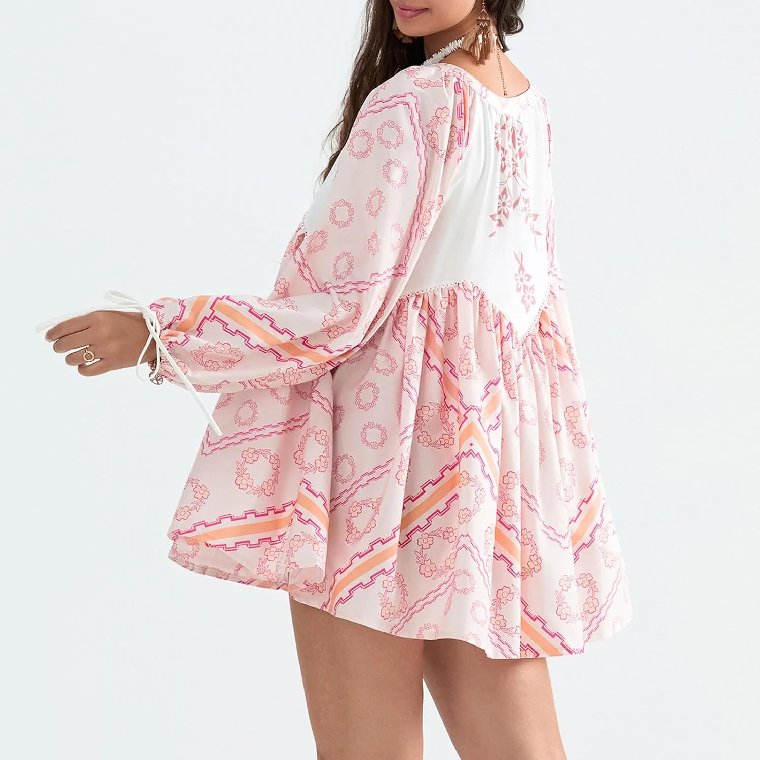 Womens Bohemian Puff Sleeve Dress Boho V-Neck Ruffle Hem Loost Fit Mini Dress Floral Flowy Ruffle Tiered Short Dress