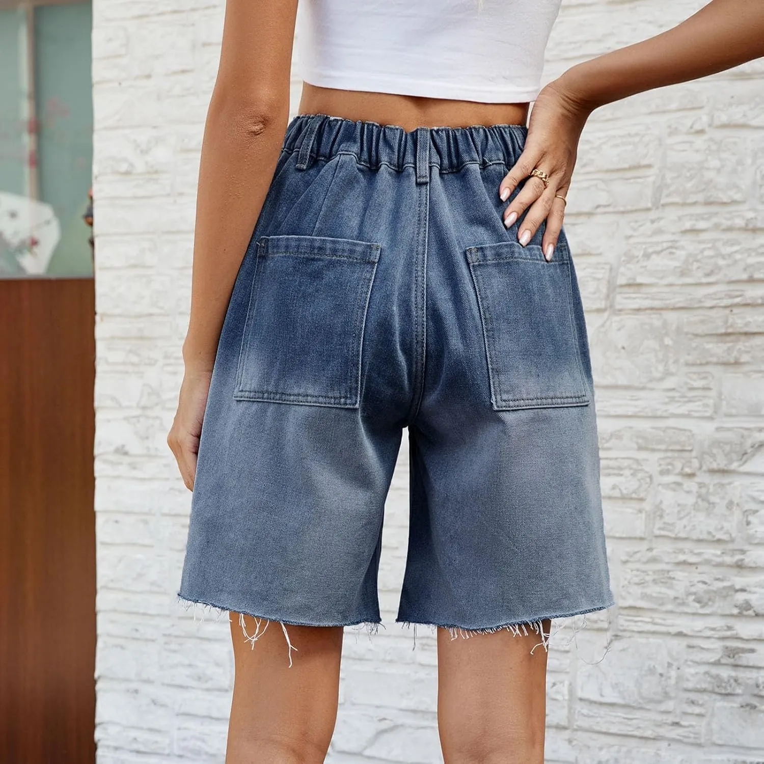 Women's Denim Bermuda Shorts Frayed Hem Mid Rise Comfy Straight Leg Shorts Loose Fit Breathable Baggy Jean Shorts with Pocket