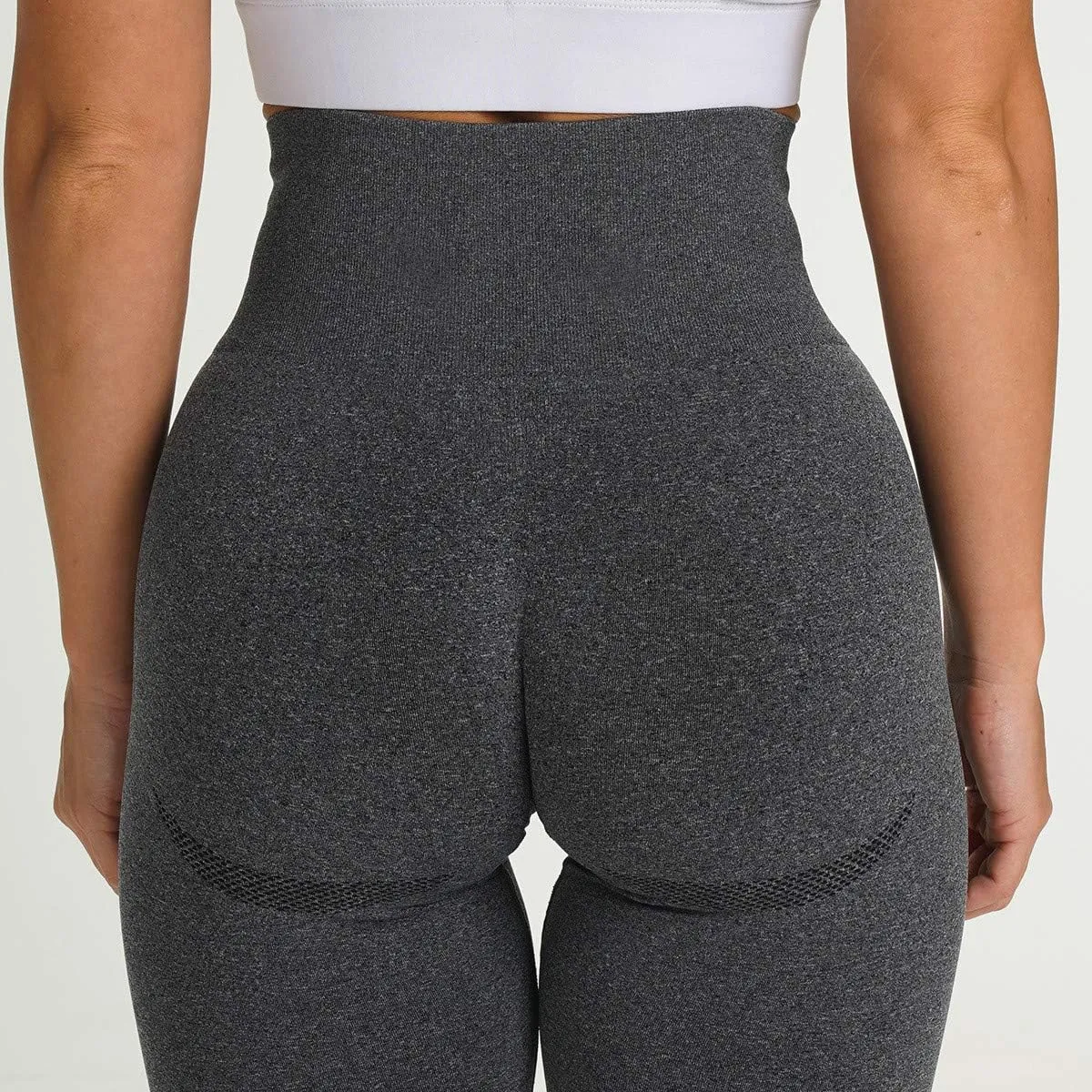 Womens Yoga Shorts High Waist Tummy Control Butt Lifting Short Leggings Athletic Gym Yoga Pants with Pockets